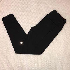 Victoria’s Secret knockout black leggings